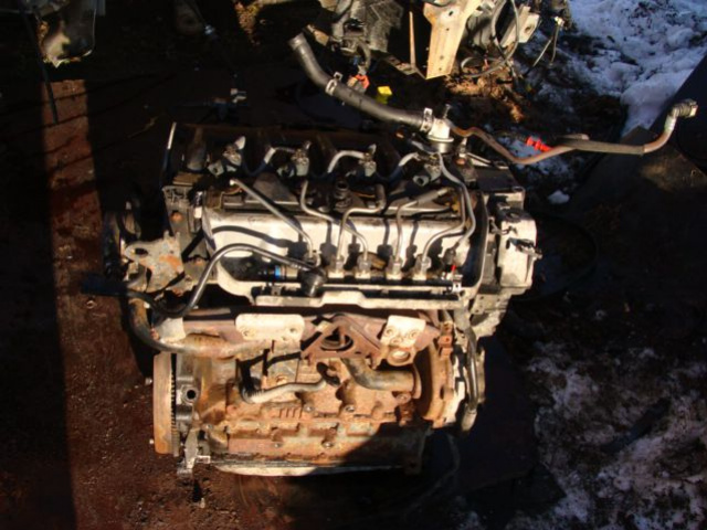 Двигатель для Renault Trafic 2.5 dci 07-10r