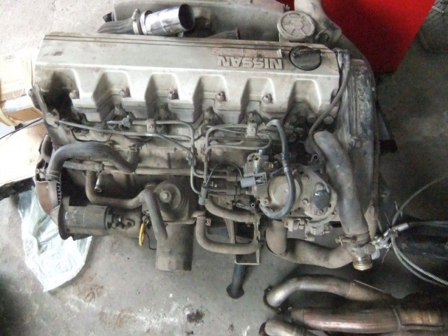 NISSAN PATROL Y60 двигатель в сборе 2, 8 TD-REDUKTOR
