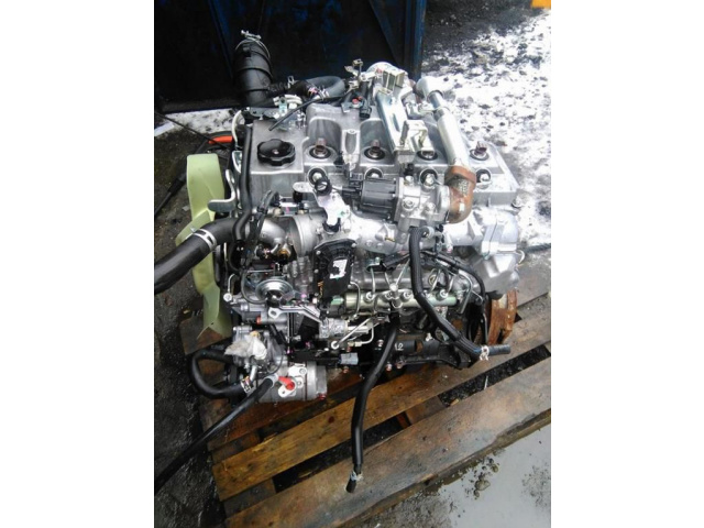 MITSUBISHI PAJERO IV двигатель 3.2 13000TYSIECY KM.