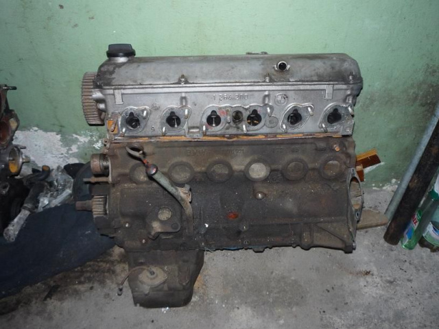 Двигатель 2, 7 5E ETA BMW E 30