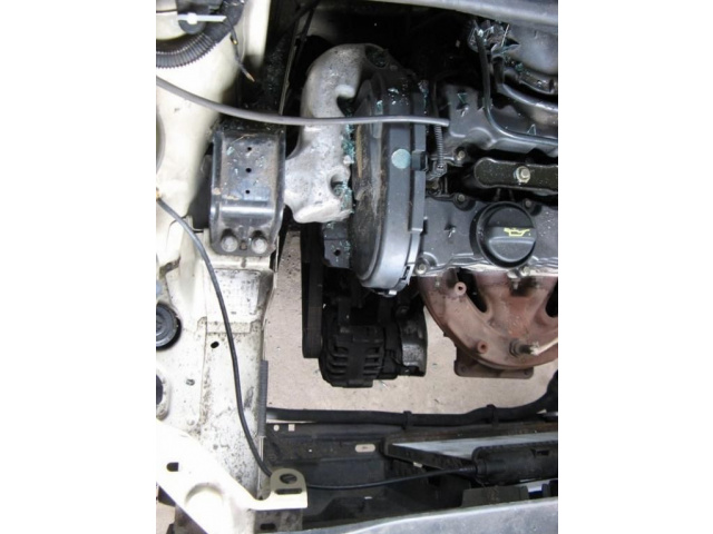 Двигатель Citroen C4 1.4 16v Peugeot 307 Slask