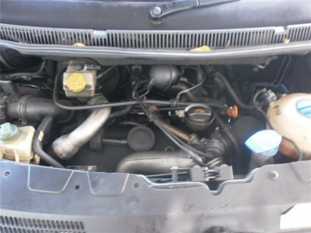 Двигатель VW T5 MULTIVAN CARAVELLE 2.5 TDI BPC 174PS