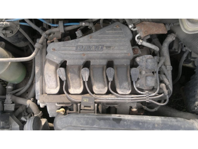Двигатель Fiat Multipla 1.6 16v A4000
