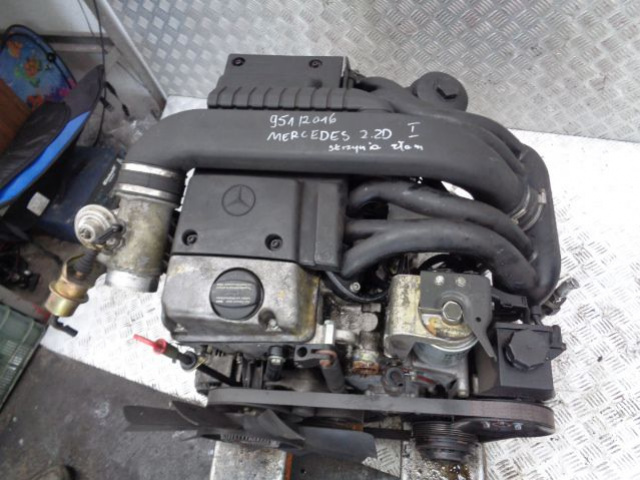 MERCEDES W202 2.2 D двигатель насос в сборе 0400074936