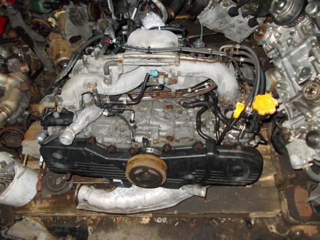 Subaru legacy двигатель 2.5 forester 03-07