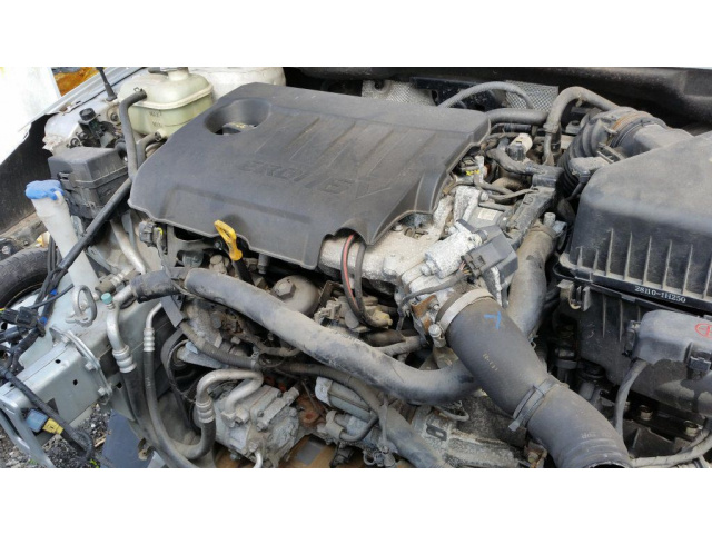 HYUNDAI i30 двигатель 1.6 CRDi 16V 08-12 голый без навесного оборудования