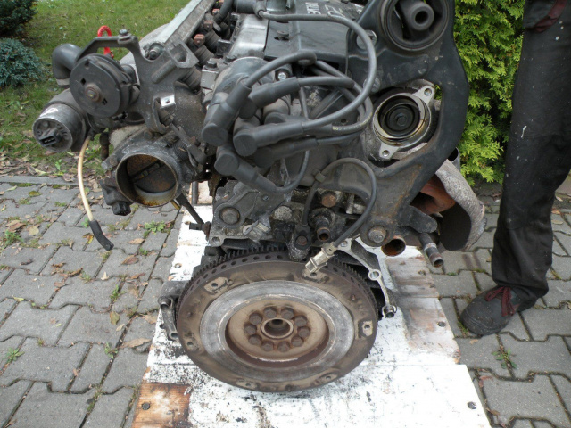 Volvo 850 V70 S70 94-98 - двигатель 2.5 20V B5254S