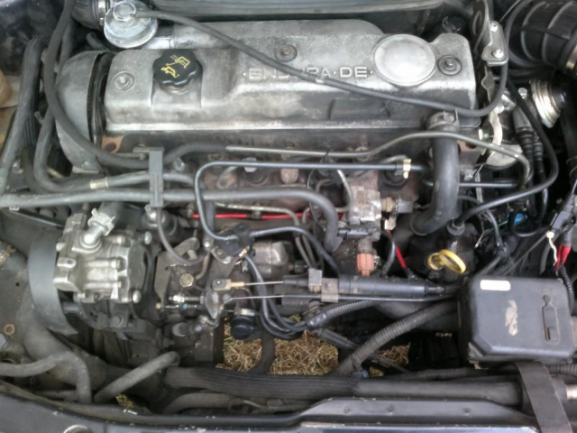 Ford Mondeo MK2 1.8TD двигатель 90 л.с.