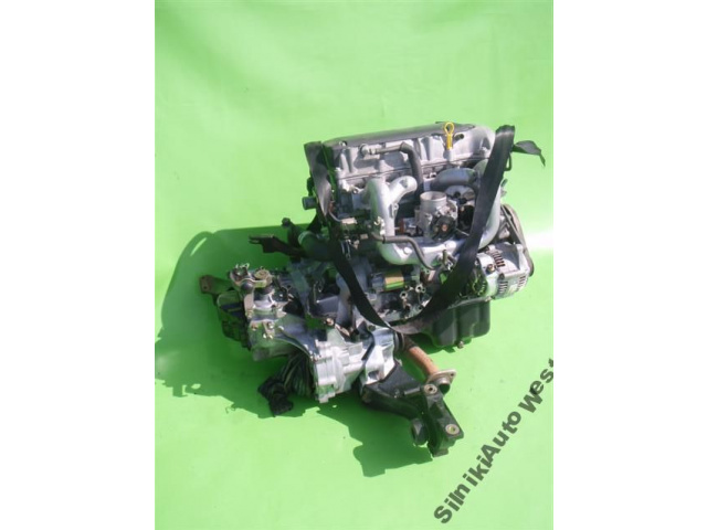 SUZUKI LIANA 2003 год двигатель 1.6 16V DOHC M16A