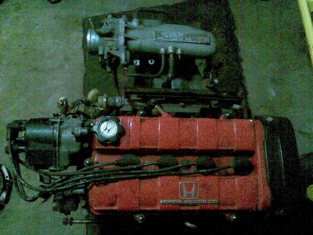 Двигатель Honda CRX Civic ED9 D16A9 D16Z5 1.6 DOHC