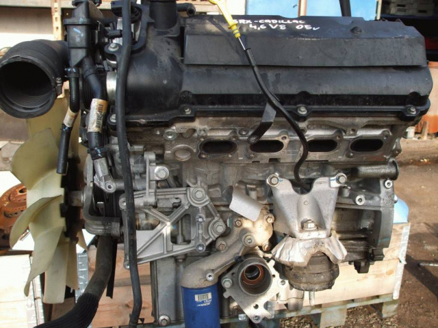 Двигатель CADILLAC SRX 4.6 05 GLIWICE ROBCAR RG