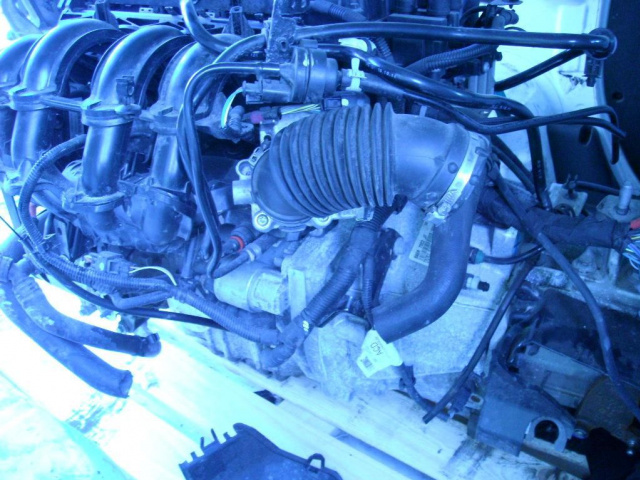 Двигатель коробка передач Ford Fiesta mk7 1.25 SNJB