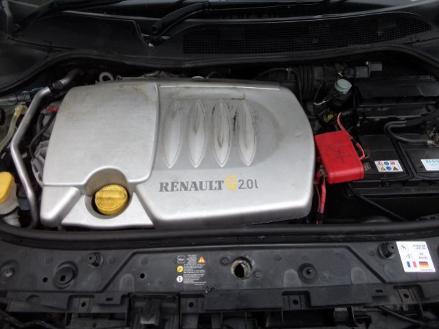 RENAULT MEGANE II 2.0 DCI двигатель M9R A700 M9RA700