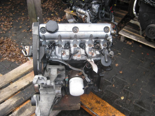 Двигатель VOLVO S40 V40 1.9 TD 95 KM D4192T2 F8T