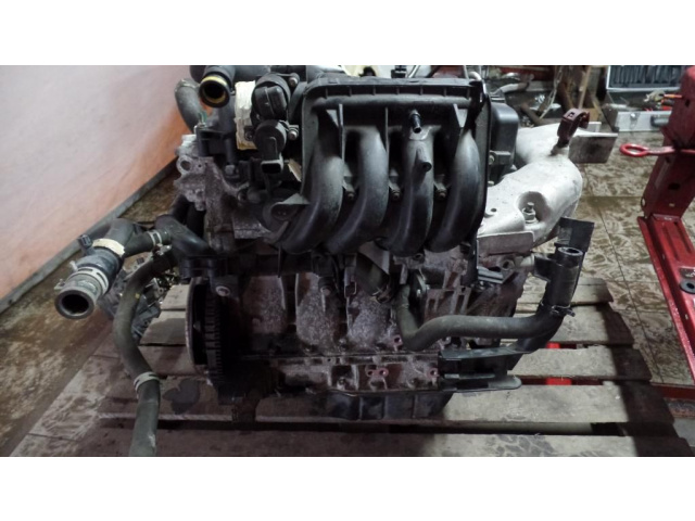 Двигатель в сборе KFW !71tys! Peugeot 206 1.4 '05