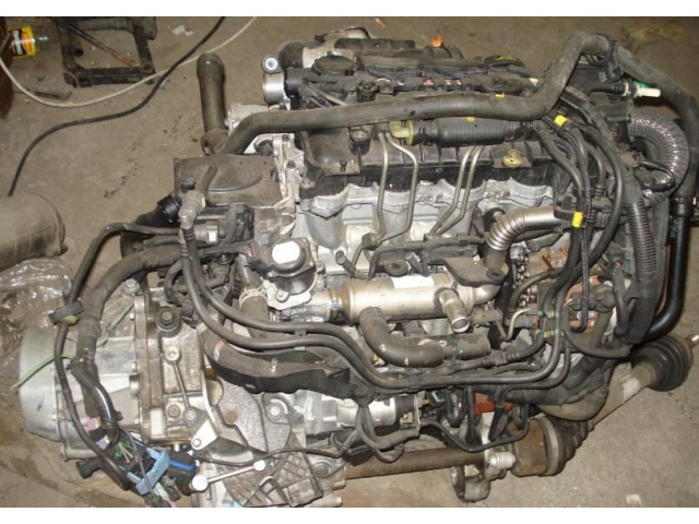 Citroen C4 Picasso 08-11 r двигатель 1.6 16V HDI