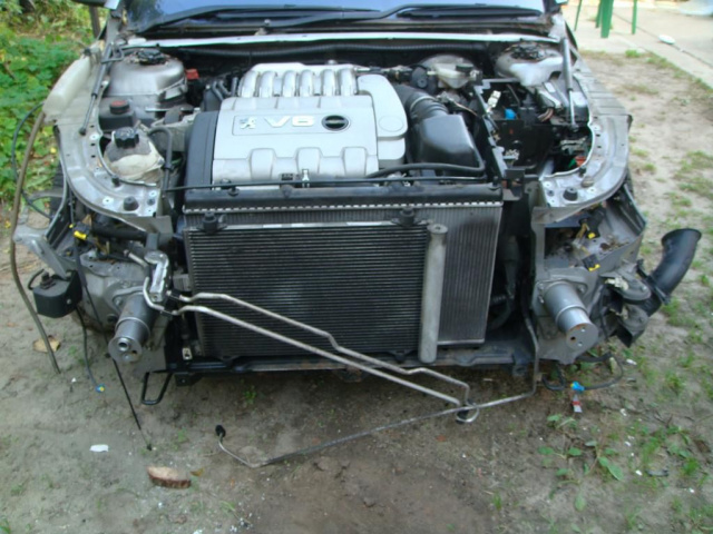 PEUGEOT 607 двигатель 3.0 V6 2000r.
