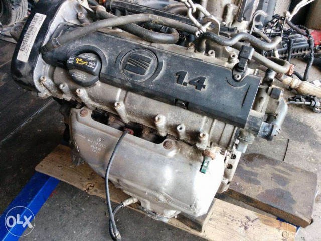 Seat Ibiza год 08-12, 1.4 бензин 16V BXW двигатель