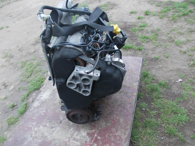 Двигатель Renault Trafic Opel Vivaro 1.9 DCI F9K KOMP