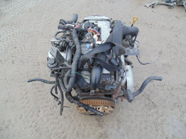 Двигатель в сборе D4CB KIA SORENTO 2.5 CRDI 2005г..
