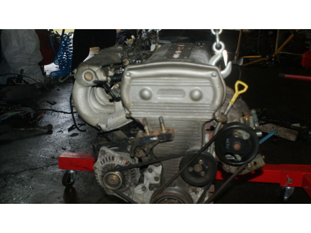 KIA clarus двигатель 2, 0 16V