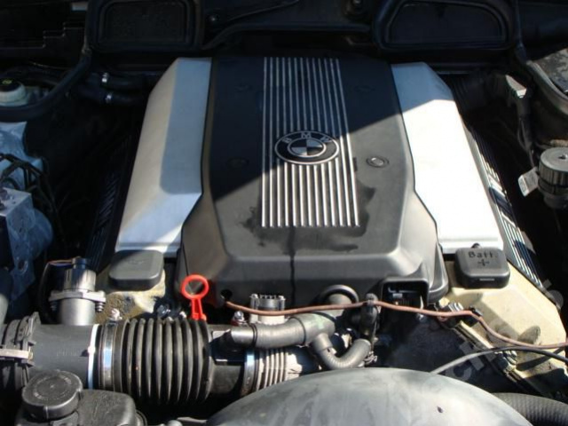 BMW 540i 740i E38 E39 двигатель 4.4 V8 M62 B44 S1