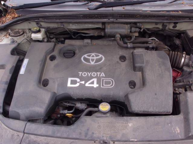Двигатель 2.0 D4-D D4D насос форсунка TOYOTA AVENSIS II