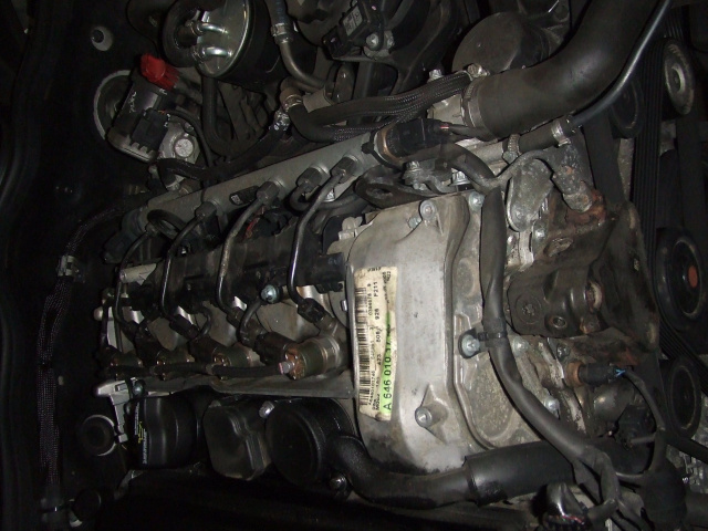 Двигатель + форсунки MERCEDES W203 2.7 CDI OM 612 962