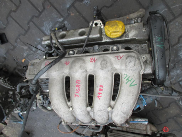 Opel Tigra двигатель 1, 4 16V 90 л.с. X14XE pomiar kompre