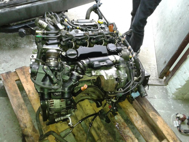 Двигатель 1.6 HDI CITROEN C4 PICASSO в сборе 2008г.
