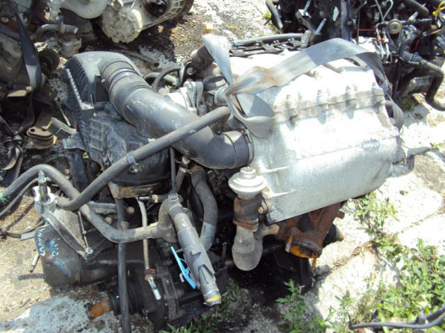 Двигатель + навесное оборудование Renault Laguna 2.2D, 2.2 D