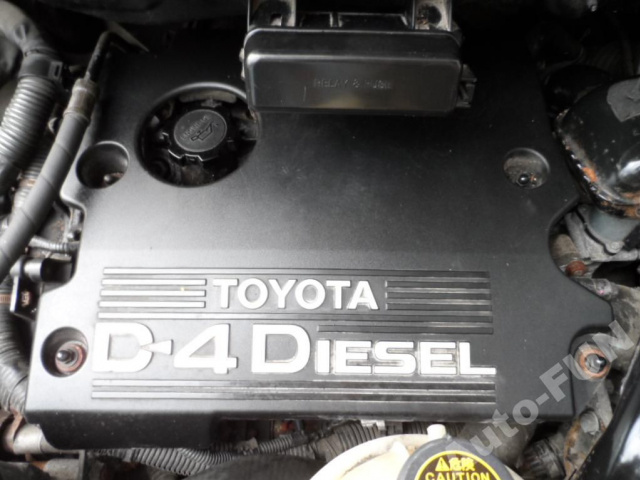 Toyota Avensis Verso 2.0 D4D двигатель голый