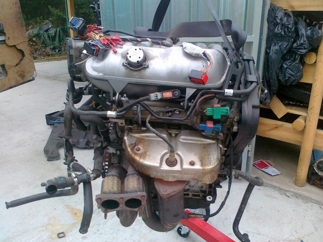 Citroen C5 3.0 V6 бензин двигатель