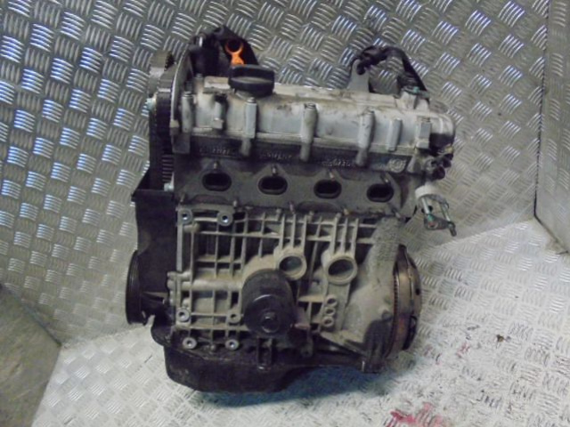 Двигатель AUA 1.4 16V VW POLO LUPO 2001 год