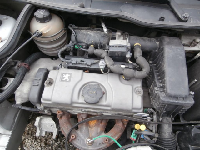 Двигатель Peugeot 206 1.4 8V 2008г..