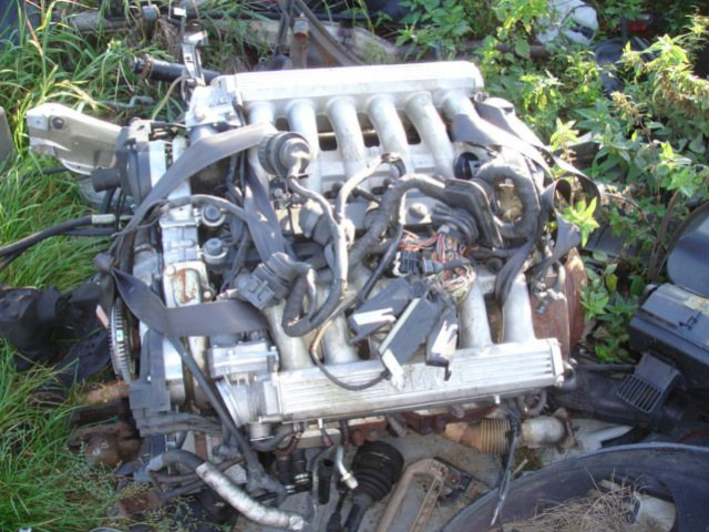 Двигатель BMW модель 750i '92