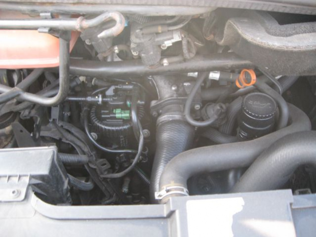 CITROEN C8 807 ULYSSE 2.0 HDI двигатель w машине 04г.