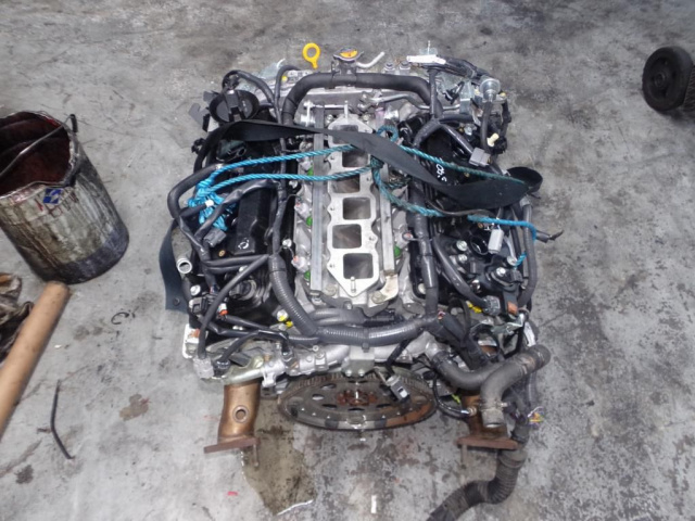Двигатель Nissan 350Z 3.5 v6 313PS в сборе 15tys km