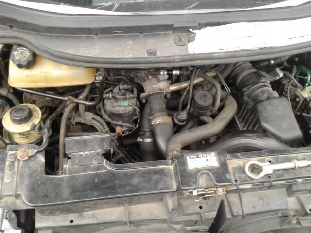 Двигатель, без навесного оборудования Citroen C8, Peugeot 807 2.2 HDI BOSH