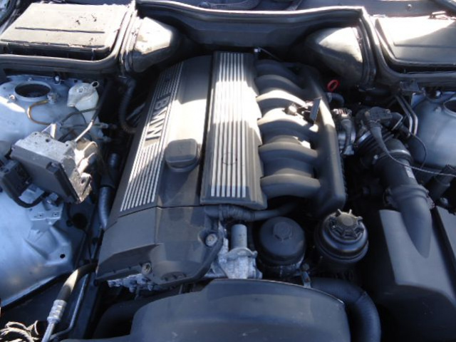 Двигатель BMW E39 E36 520i 320i 2.0 M52 B20