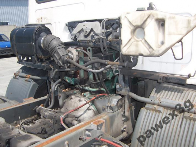 Двигатель VOLVO FL6 FL 6 1996 год ROZNE запчасти