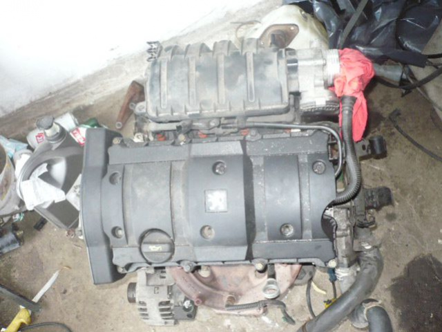 Двигатель PEUGEOT 307 206 1, 6 16V NFU 2006г. 125tys.km