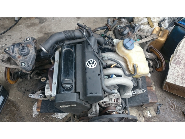 Без навесного оборудования двигатель 1.6 8V AUDI A4 VW PASSAT b5 ADP