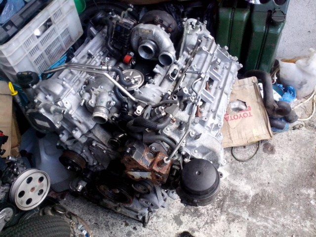 Двигатель MERCEDES S221, ML, GL 3.2V6 CDI 2008г.