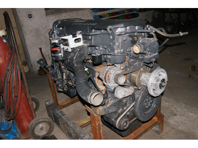 IVECO STRALIS двигатель 450 e5 2010г..