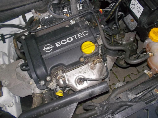 Двигатель OPEL CORSA D 1.0 Z10XEP 46 тыс.KM.