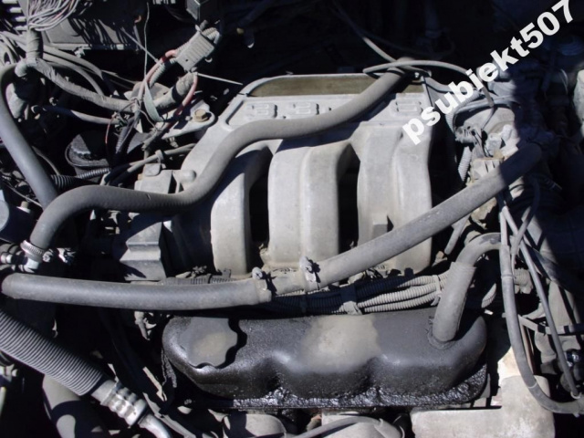 Chrysler Town Country 93r 3, 3 3.3 v6 двигатель