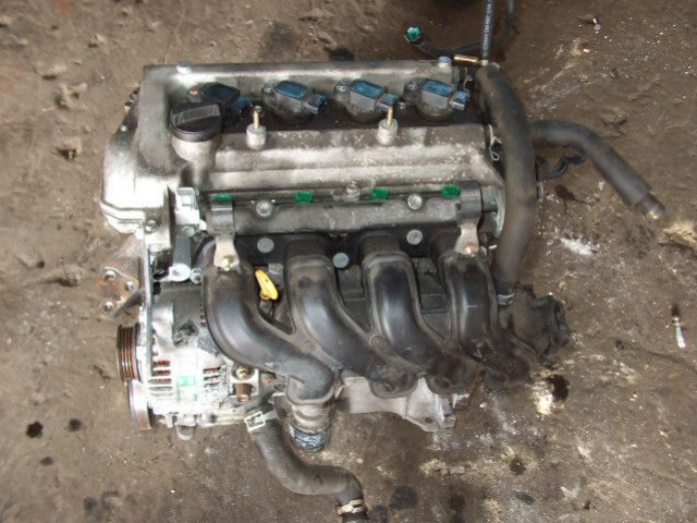 TOYOTA YARIS двигатель 1.5 VVT-I 1NZ 2002 год 100 тыс
