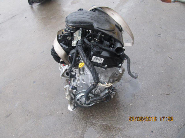 PEUGEOT 107 C1 AYGO YARIS 1.0 двигатель 1KRB52