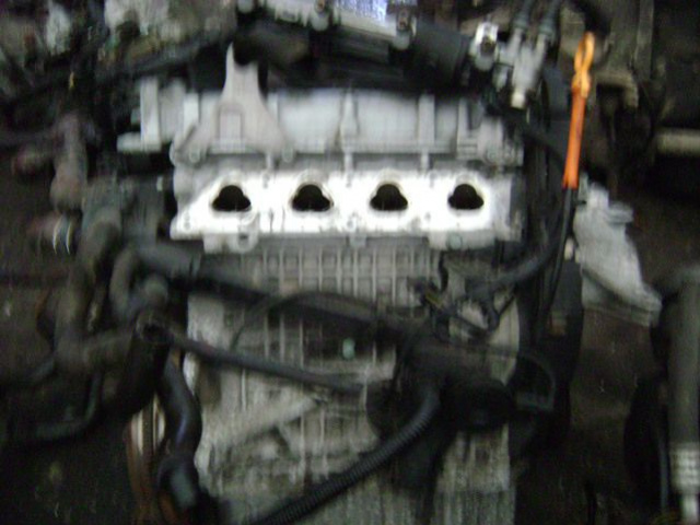 Двигатель SKODA OCTAVIA 1.4 16V BCA 115TYS 2003г.